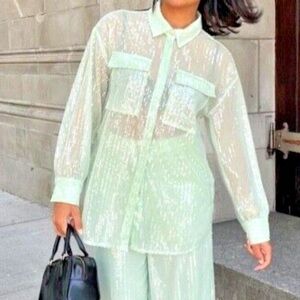 NWT House of Harlow Pistachio Sequin Button Down